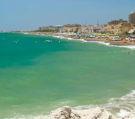 Lemon Center Торремолинос